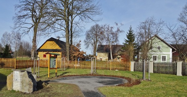 náv2